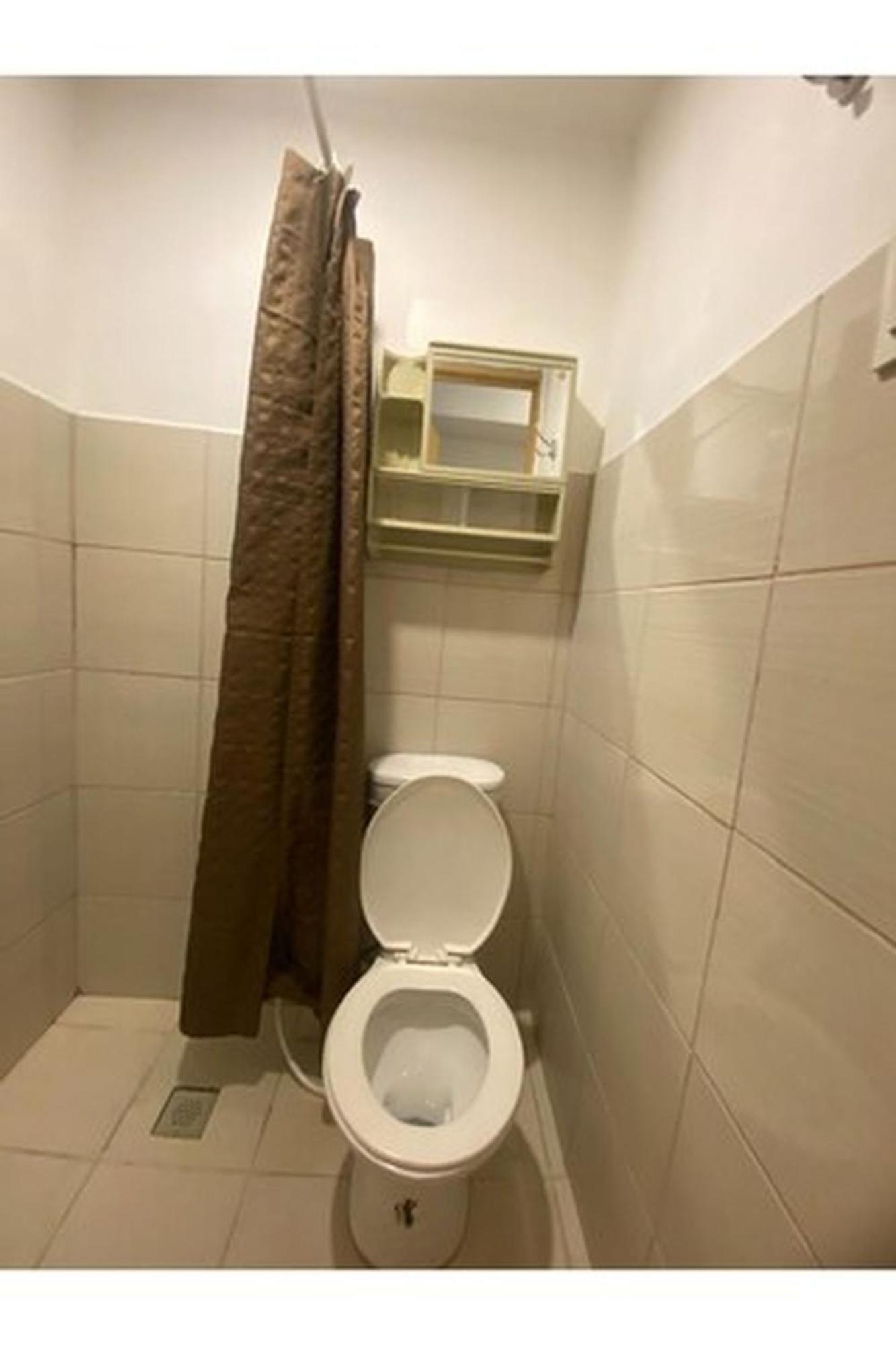 Oyo 888 City Stay Inns Fortview Bgc Pasig City Buitenkant foto